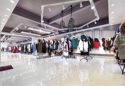 服裝加盟與服裝服飾批發的機遇與策略